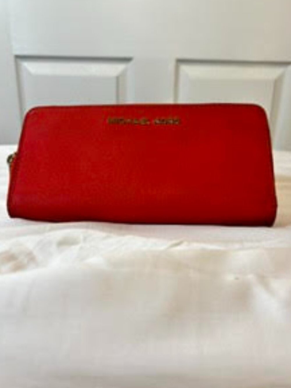 Michael Kors Jet Set Saffiano Leather Zip Around Wallet Red Continental Gold Har